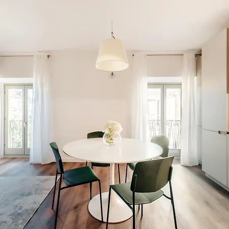 Apartman Loft Monti By Quokka 360 - A 10 Min Walk From The Como's Centre *