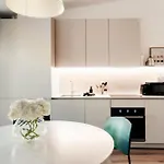 Loft Monti By Quokka 360 - Cozy 10 Min Walk From Centre