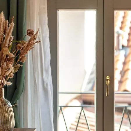 Loft Monti By Quokka 360 - A 10 Min Walk From The Como's Centre Apartment Como