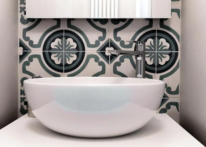 Loft Monti By Quokka 360 - Cozy 10 Min Walk From Centre Como